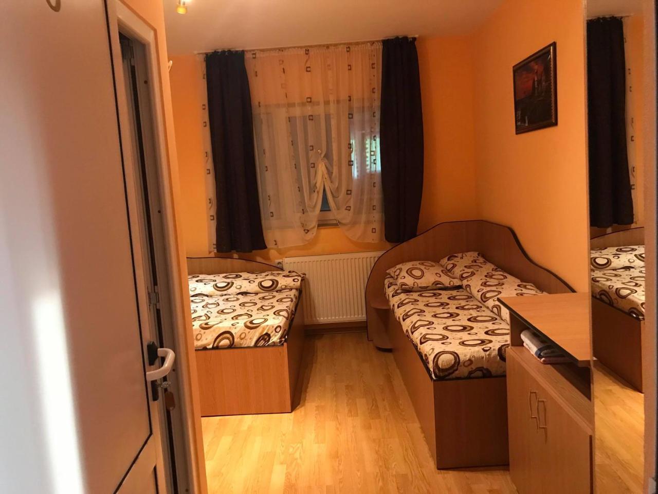 Pensiunea Colt De Rai Săcel 외부 사진