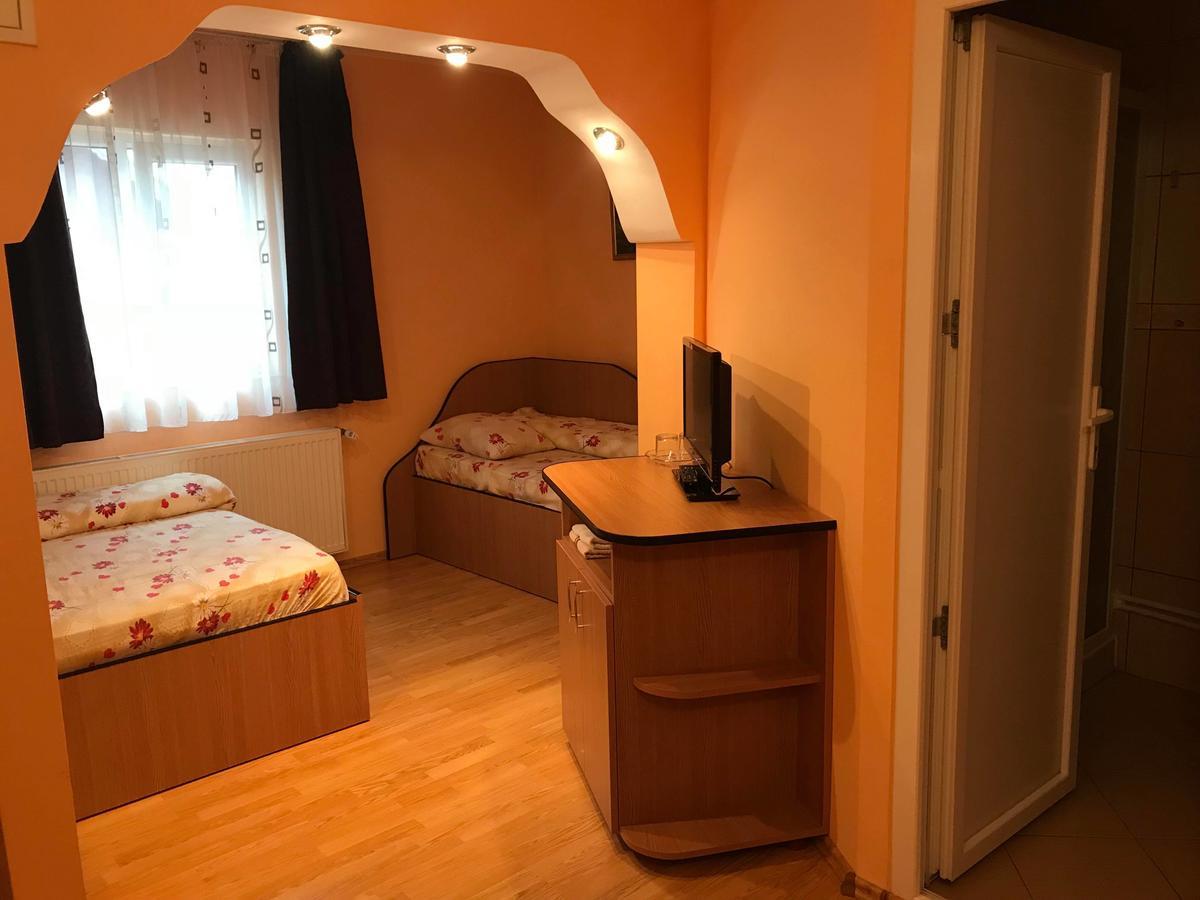 Pensiunea Colt De Rai Săcel 외부 사진